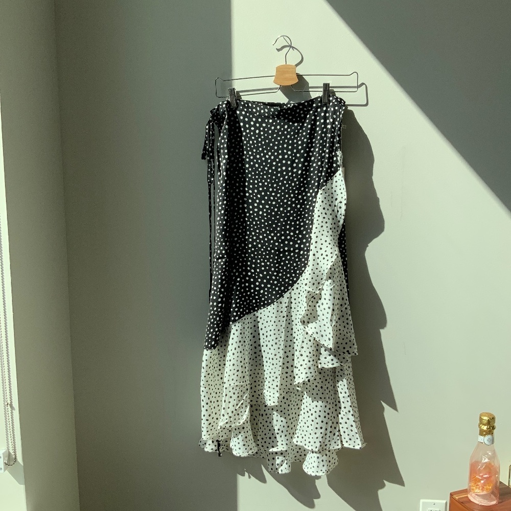 NWT Summersalt Beach to Brunch Wrap Skirt (size Large)